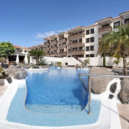 Con Piscina Junto Al Mar Apartamento
