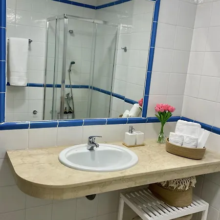 Apartman Con Piscina Junto Al Mar *